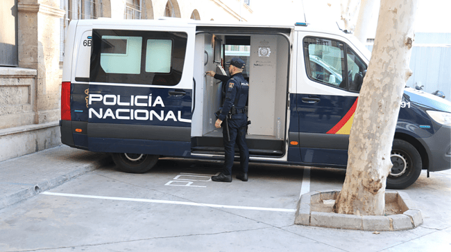 El policía detenido por yihadismo en Granada sale en libertad provisional