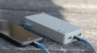PcComponentes rebaja esta power bank para nunca quedarte sin batería: ¡ahora tiene un 30% de descuento!