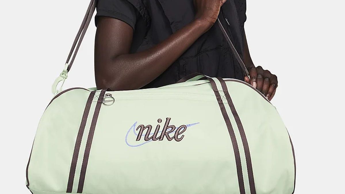 Nike tiene la bolsa de entrenamiento más bonita y original ¡por menos de 40€!