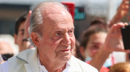 El rey Juan Carlos aterriza en Vigo en su quinta visita a España desde 2023