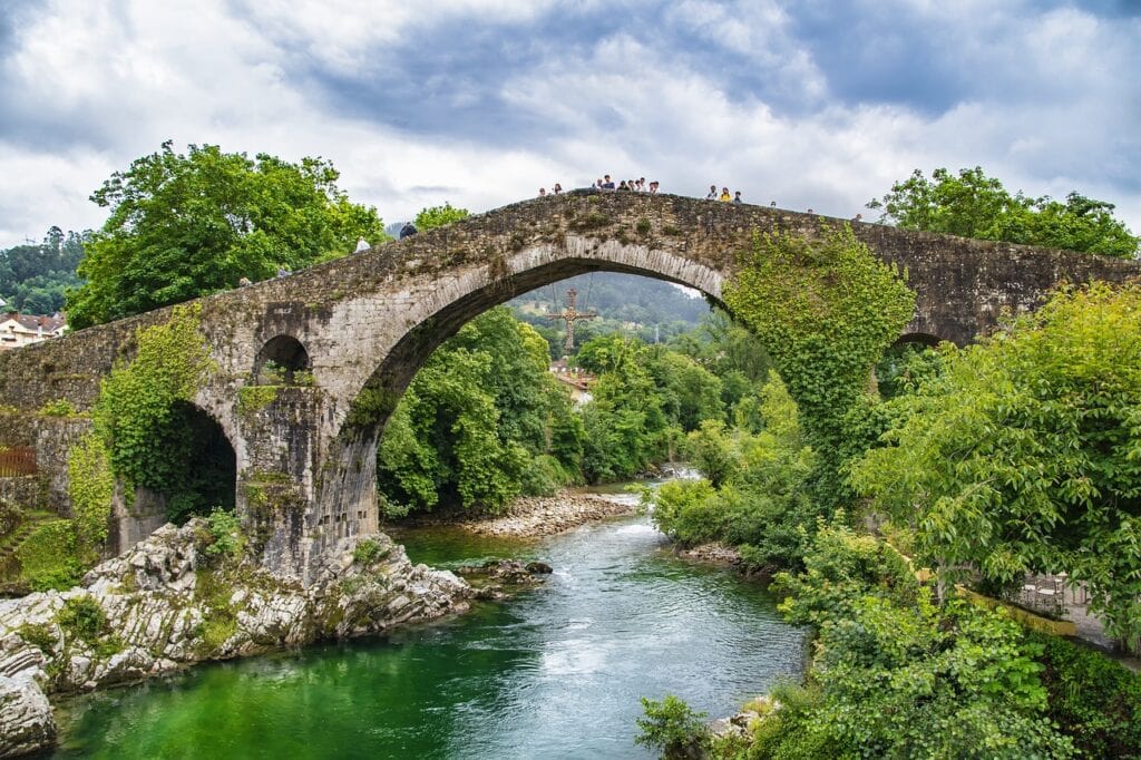 Puente romano de Cangas de Onís, Asturias 