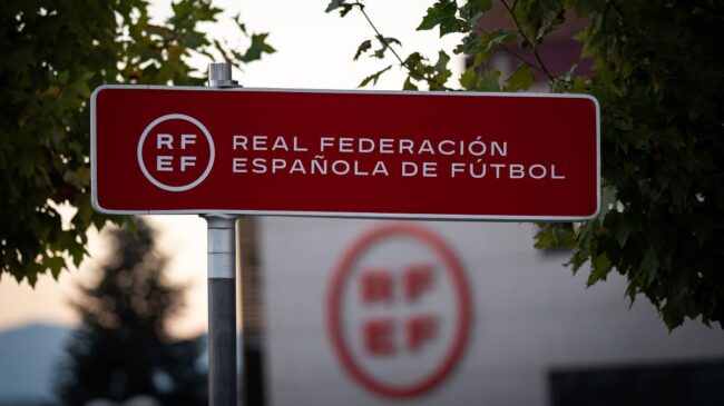 Trabajo sanciona a la RFEF y tres clubes de fútbol por incumplir con medidas de igualdad