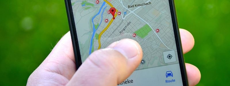 El horario del negocio tiene impacto en el SEO local y Google Maps
