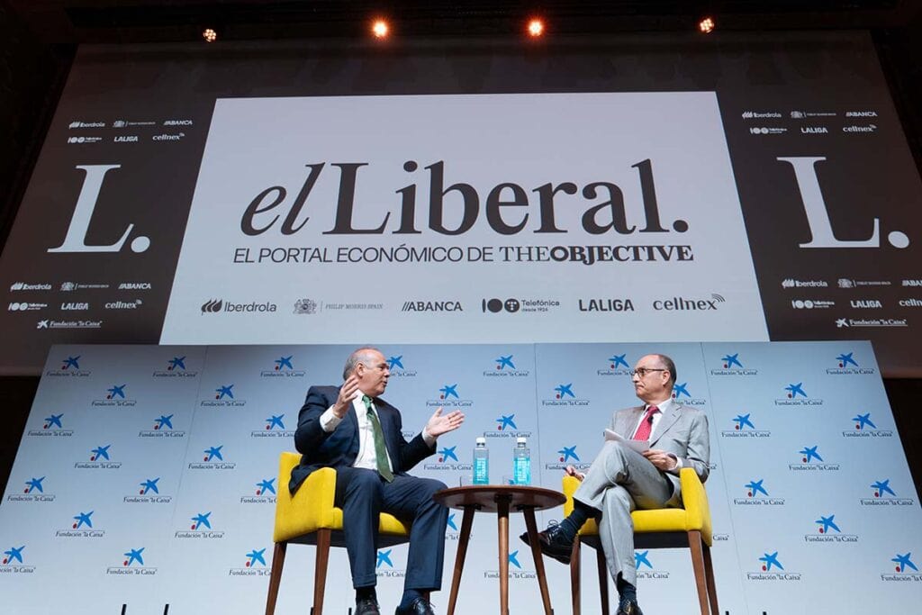 El CEO de Iberdrola, Mario Ruiz-Tagle junto a Miguel Ors en la presentación de EL LIBERAL
