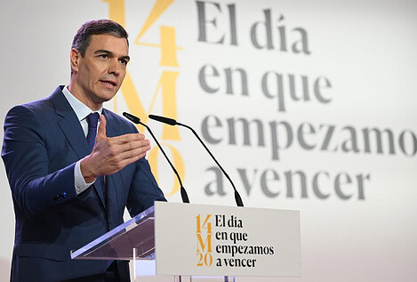 Sánchez gastó 27.500 euros en un acto para celebrar el estado de alarma inconstitucional