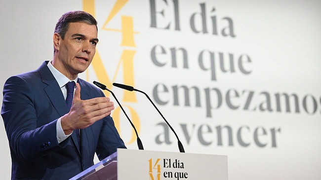 Sánchez gastó 27.500 euros en un acto para celebrar el estado de alarma inconstitucional