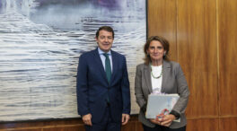 Mañueco plantea a la ministra Ribera medidas urgentes para Castilla y León