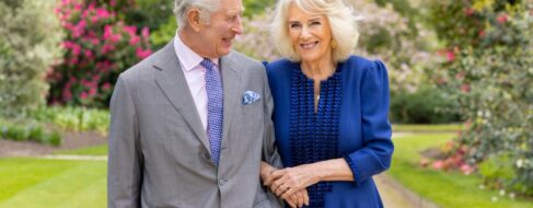 La Casa Real británica anuncia que Carlos III retoma su agenda tras una mejoría de su cáncer