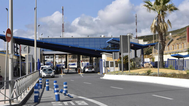 La patronal de Ceuta y Melilla pide a Sánchez firmeza ante Marruecos para abrir las aduanas
