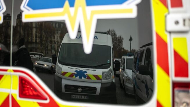 Muere una niña en Francia por un infarto tras el apuñalamiento de dos compañeras de escuela