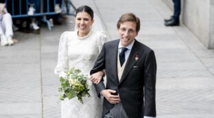 Hacienda pone el foco en los sobres de las bodas: cuidado a partir de los 3.000 euros
