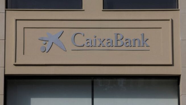 Caixabank obtuvo 1.005 millones hasta marzo, un 17,5% más