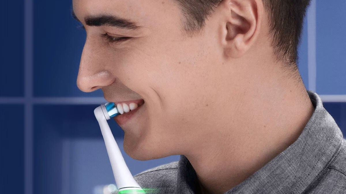 El Corte Inglés rebaja el cepillo de dientes más completo de Oral-B: ¡ahora por 70€ menos!