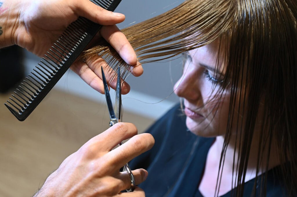 Un corte de flequillo te hará cambiar radicalmente de peinado. (Fuente: Sonia Atanes Hair Beauty)