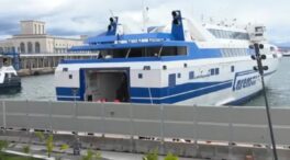 Un ferry choca contra el muelle del puerto de Nápoles (Italia) y deja al menos 44 heridos
