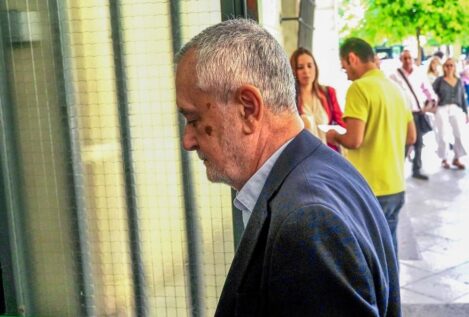 La Fiscalía se opone a la petición de indulto de Griñán y siete condenados más por los ERE