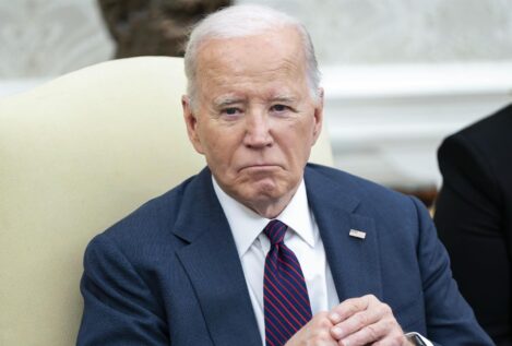 Joe Biden «apoya enérgicamente» votar por separado las ayudas a Ucrania e Israel
