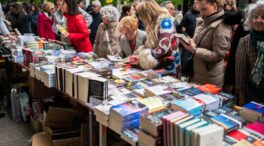 Los españoles que compran libros por Internet  prefieren los impresos a los electrónicos