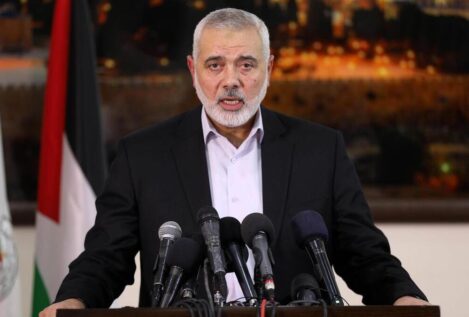 Un ataque aéreo israelí mata a tres hijos del líder político de Hamás al norte de la Franja de Gaza