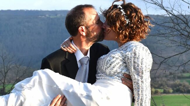 El exobispo de Solsona Xavier Novell se casa por la Iglesia gracias al permiso del Papa