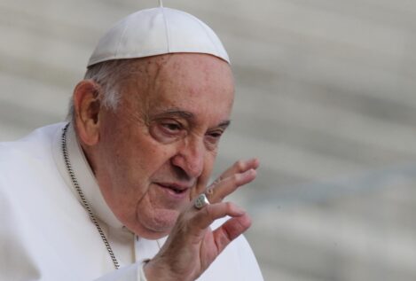 El Papa, sobre el ataque de Irán a Israel: «Hago un llamamiento para detener la violencia»
