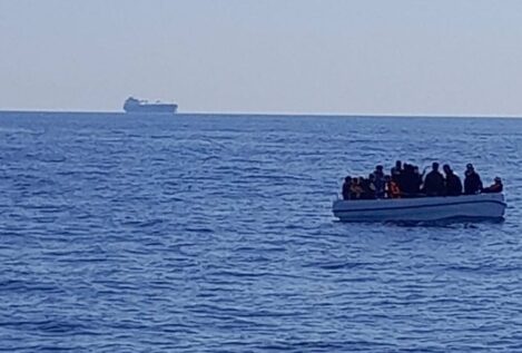 Casi 400 inmigrantes arriban a las costas españolas en las últimas 24 horas