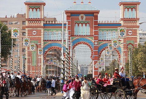 Flamenco, caballos y rebujito: así celebra Sevilla su Feria de Abril