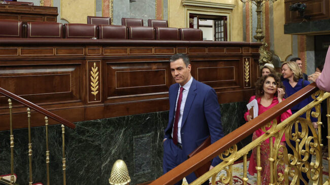 En directo, última hora de la decisión de Pedro Sánchez | El presidente avisó al Rey de que planteaba dimitir