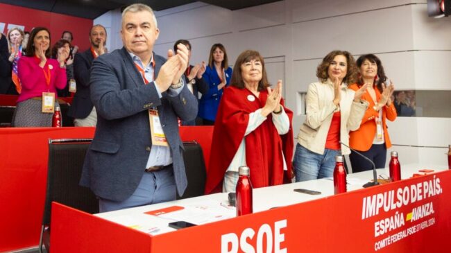 El PSOE teme que Sánchez cambie a su núcleo duro: «Sabe que no tiene guardia pretoriana»