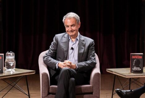 Zapatero defiende la amnistía y elogia a Sánchez en la presentación de su nuevo libro