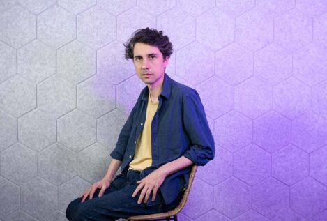 Jonás Trueba: «A veces envidio a los que se han hecho a sí mismos desde cero»
