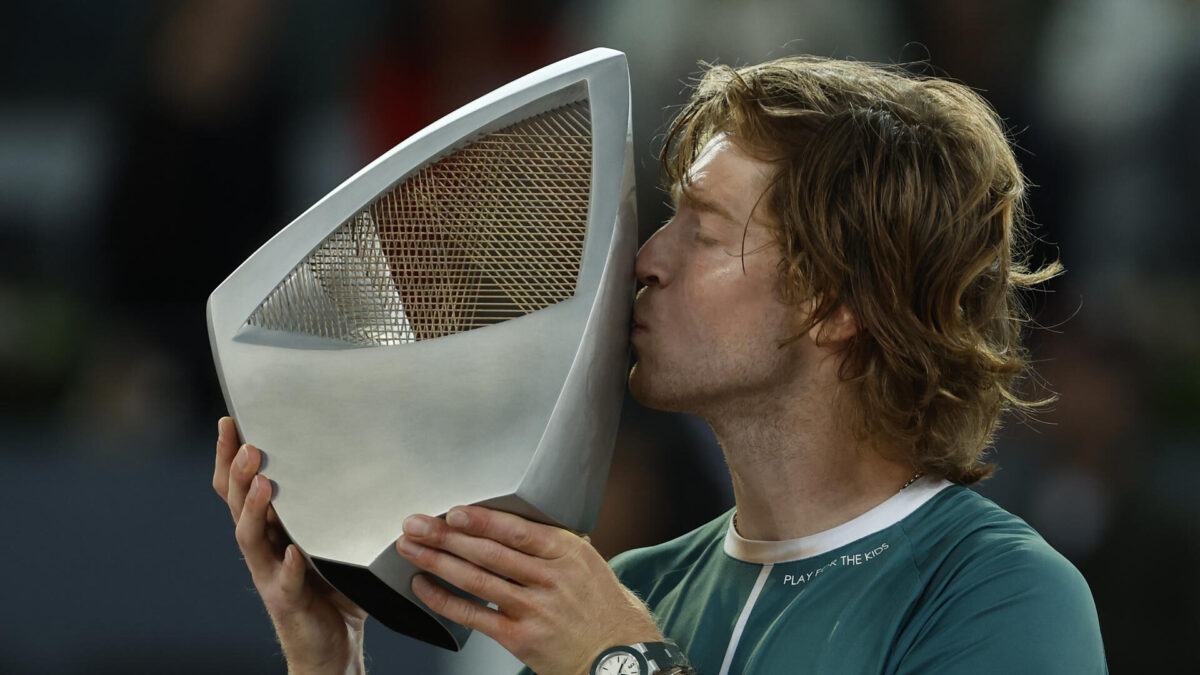 Rublev remonta ante Auger-Aliassime y se gana a pulso el trono de Madrid