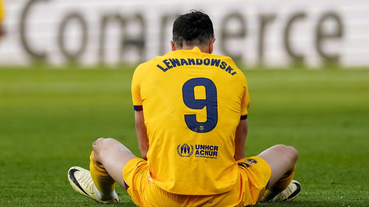 El Real Madrid se proclama campeón de liga tras el naufragio del Barça frente al Girona