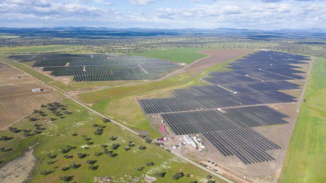 OHLA construirá y operará una planta fotovoltaica de 200 MW en Murcia