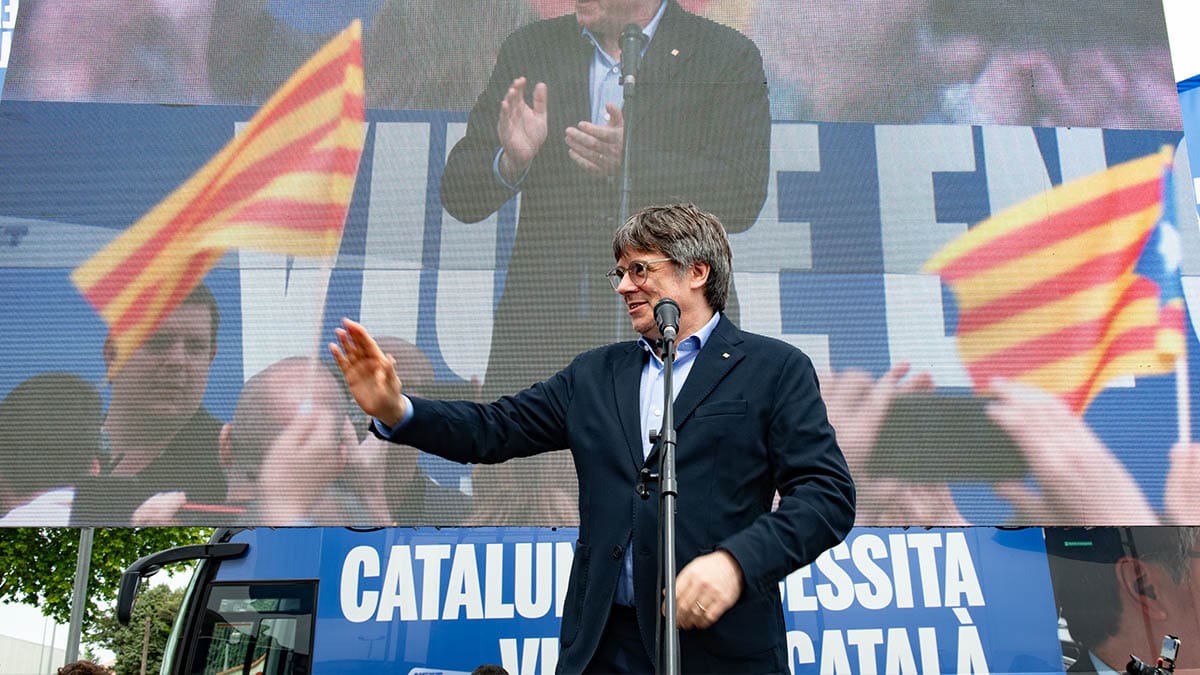 Un sindicato confirma que mossos protegen a Puigdemont en Francia «en su tiempo libre»