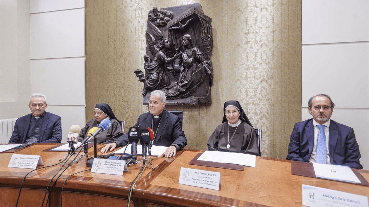 El Vaticano media en el conflicto de las monjas 'rebeldes' y nombra un «comisario pontificio»