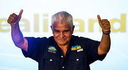 Mulino, delfín del expresidente Martinelli, gana las elecciones presidenciales de Panamá