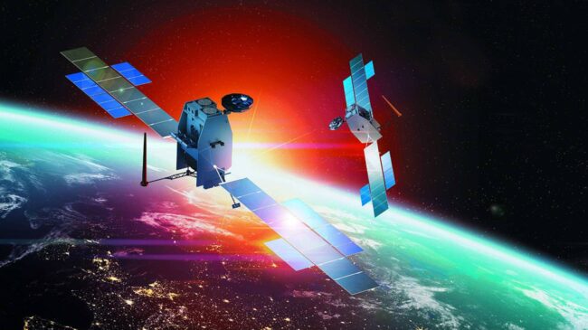 Recta final en la construcción del segundo satélite SpainSat