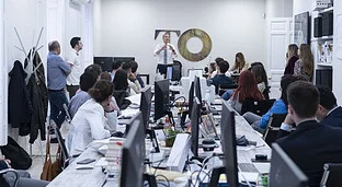 El Gobierno castiga a THE OBJECTIVE con cero euros en publicidad institucional