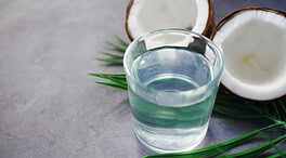 Agua de coco: beneficios y nutrientes que aportan para la salud