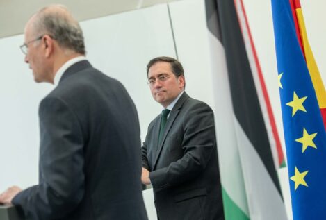 Albares pide a Israel parar su ofensiva en Rafa, como solicita la Corte Internacional de Justicia