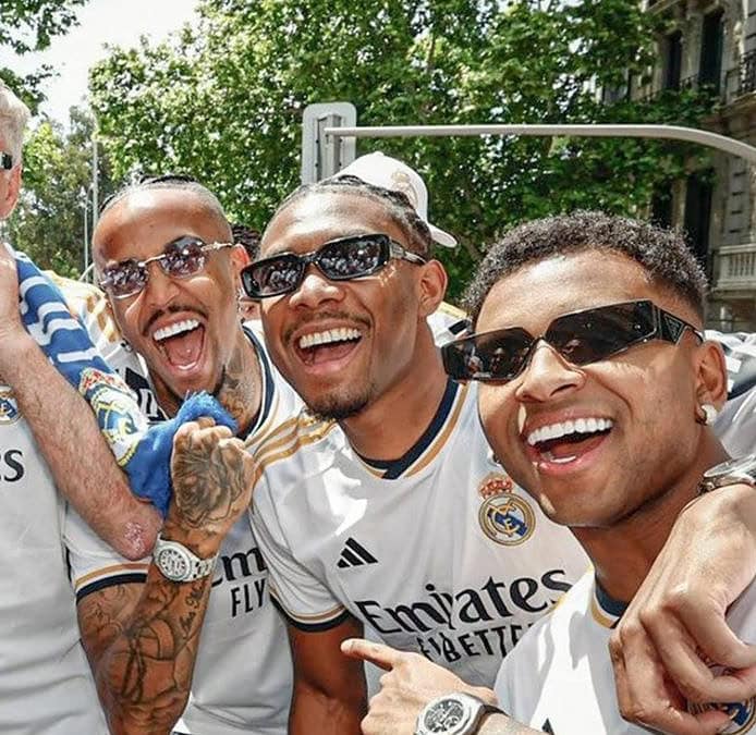 El Real Madrid engalana a la Cibeles con el compromiso de volver a verla pronto