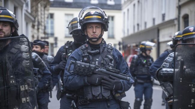 La Policía irrumpe en la Sciences Po de París para desalojar a los manifestantes por Palestina