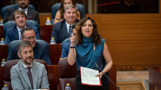 Ayuso contra la izquierda: «Pretenden hacer como con ETA. Tú mata, que yo te daré un Estado»