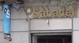 El Sabadell ha perdido un 17% de accionistas desde la primera ofensiva de BBVA en 2020