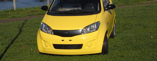 La DGT permite vender como 'coche sin carné' vehículos cuyo uso puede llevarte a prisión