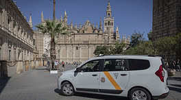 Los taxistas de Sevilla reclaman más protección tras el disparo a uno de ellos