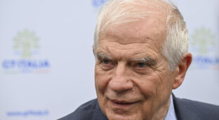 Borrell avisa a Maduro: «Si no hay verificación de los resultados, no pueden ser aceptados»