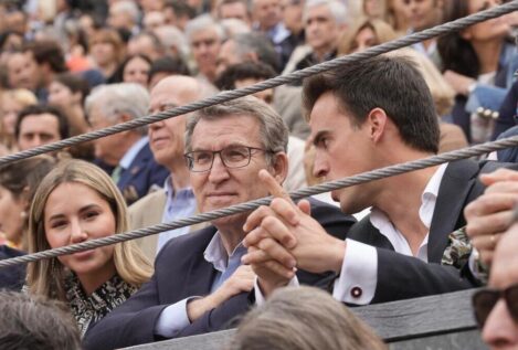 Feijóo acude a Las Ventas y critica a Sánchez por defender los toros: «Es un contrasentido»
