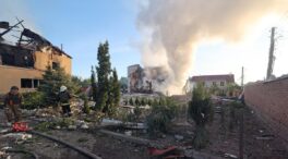 Rusia recrudece su ofensiva en Jarkov: cientos huyen de los bombardeos en el este de Ucrania